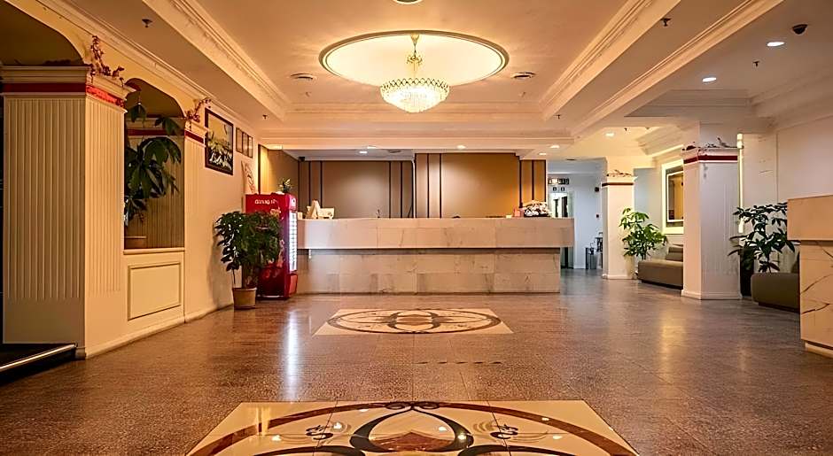 Miri Hotel
