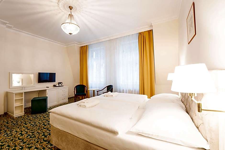 EA Hotel Elefant