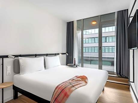 Standard Double Room with Balcony