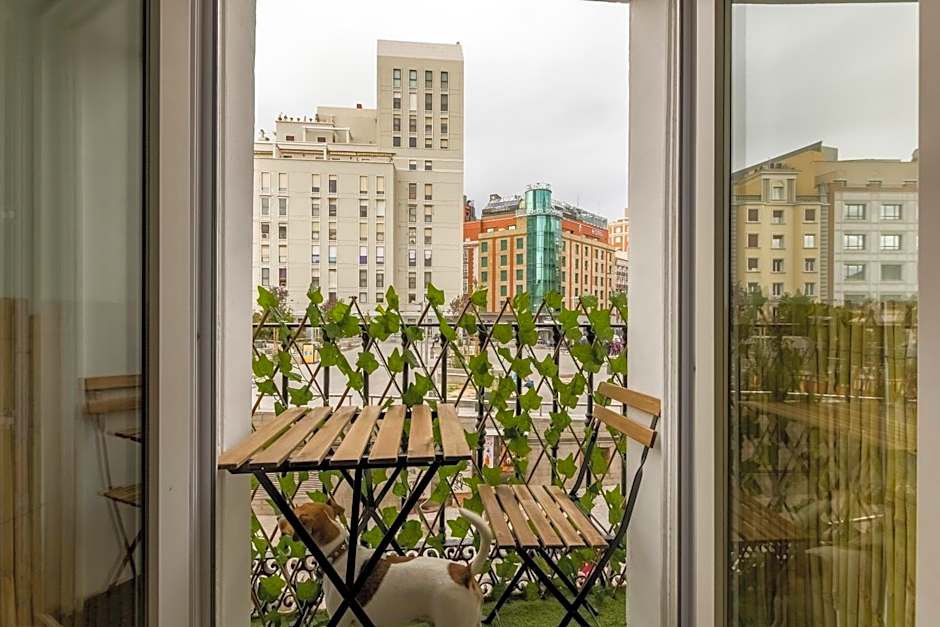 Santo - Coworking - Coliving - Madrid