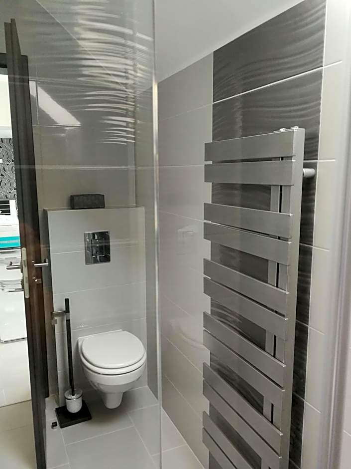 AQUA SOLAR APARTMANHÁZ