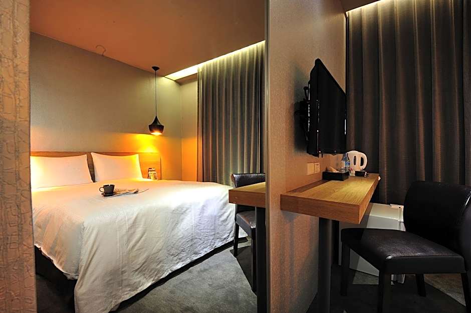 Forward Suites Ii