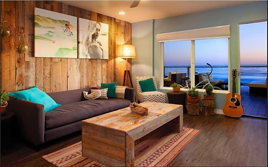 Pacific Edge Hotel