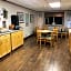 Super 8 by Wyndham Superior WI