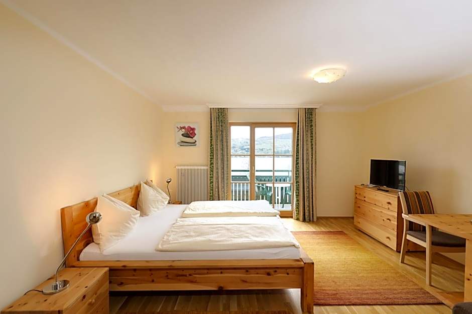 Hotel Garni Dorferwirt am Irrsee