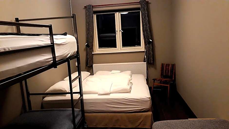 Tehúsið Hostel & Guesthouse