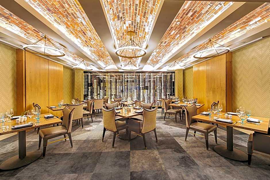 WATERMARK Baton Rouge, Autograph Collection by Marriott