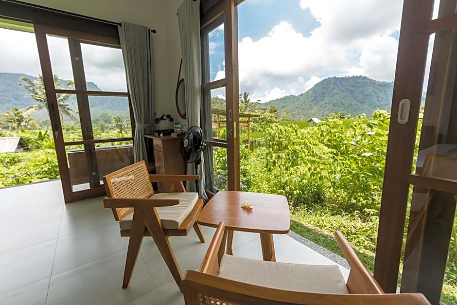 Ume Dukuh Home Sidemen