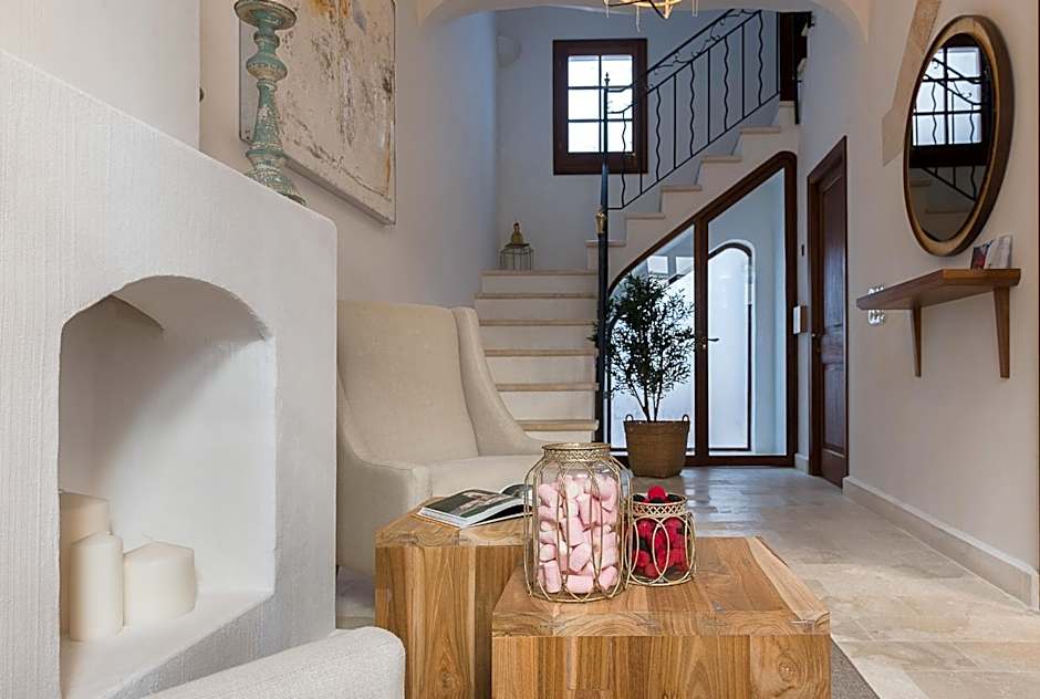 S'Hotelet d'es Born - Suites & SPA