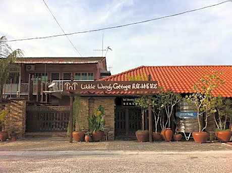 TNT Novelty Vacation House