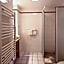 Comfort Aparthotel Versailles, St Cyr l'Ecole