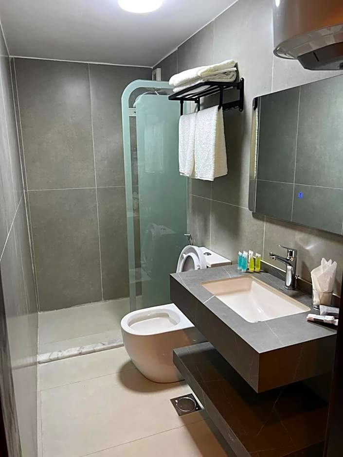 Silk Road Hotel