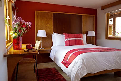 Casa Tsaya Boutique
