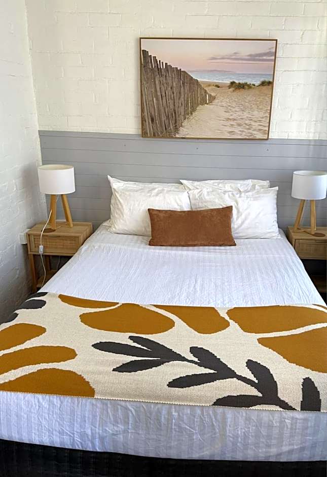 Mallacoota Hotel Motel