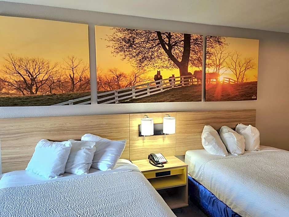 Days Inn by Wyndham Houston