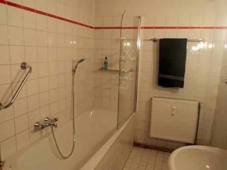Deluxe Double Room with Bath