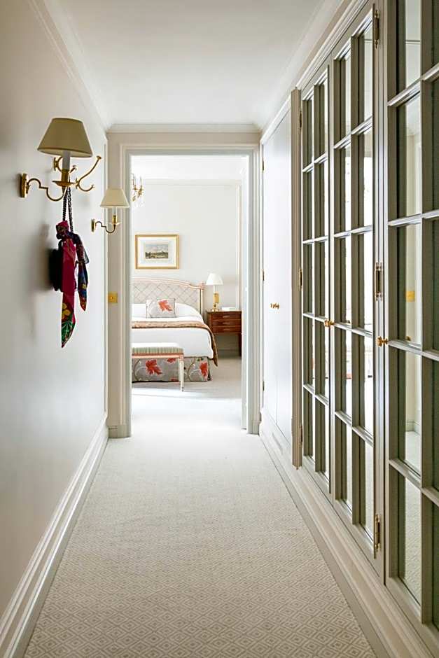 Le Bristol Paris, Oetker Hotels