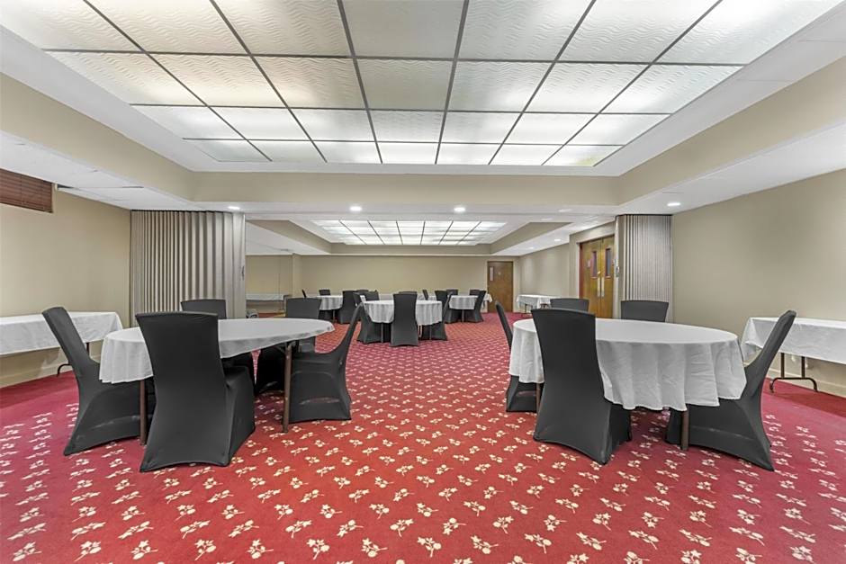 Best Western Braddock Motor Inn