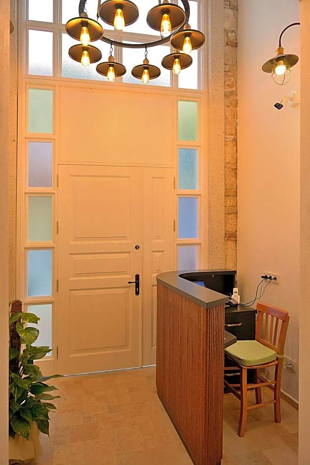 Brothers Cesme Boutique Hotel