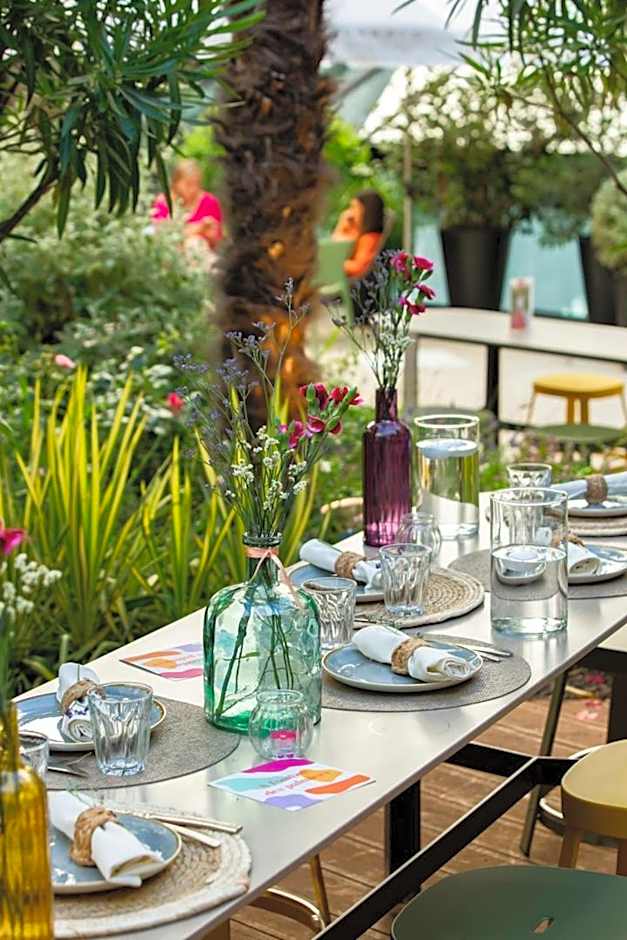 Oceania Paris Porte De Versailles