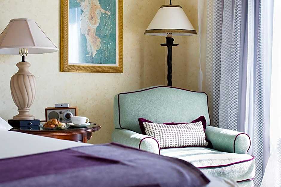 Delamar Greenwich Harbor