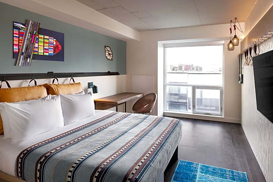 Moxy Halifax Downtown