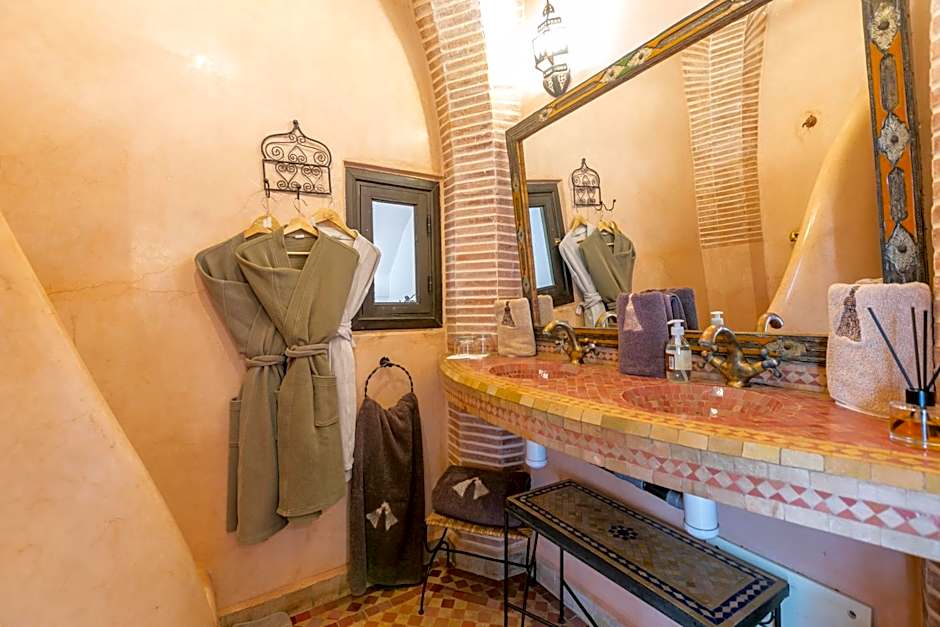 Riad Les Trois Palmiers El Bacha