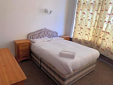 Deluxe Suite with Sea View