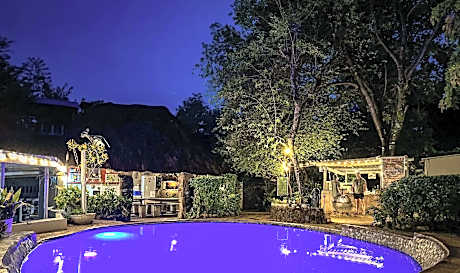 Victoria Falls Backpackers Lodge