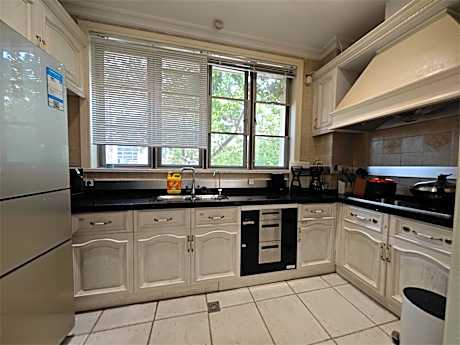 British-Style Villa - 3-Room (Mahjong, kitchen)