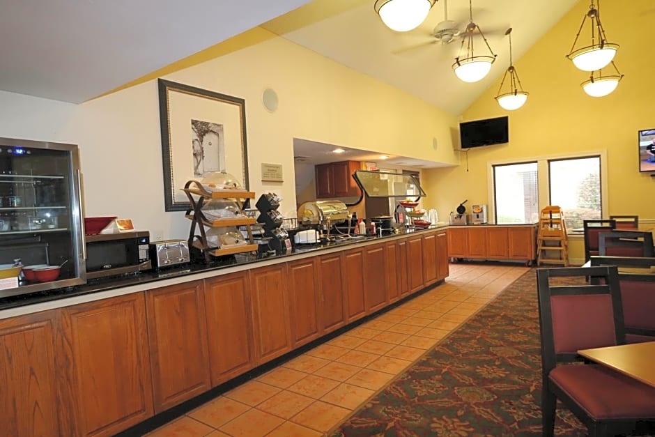FairBridge Inn & Suites - Akron Copley Township - West