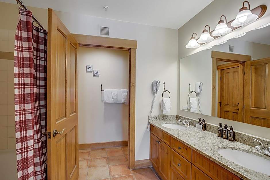 The Springs Condominiums by Keystone Resort