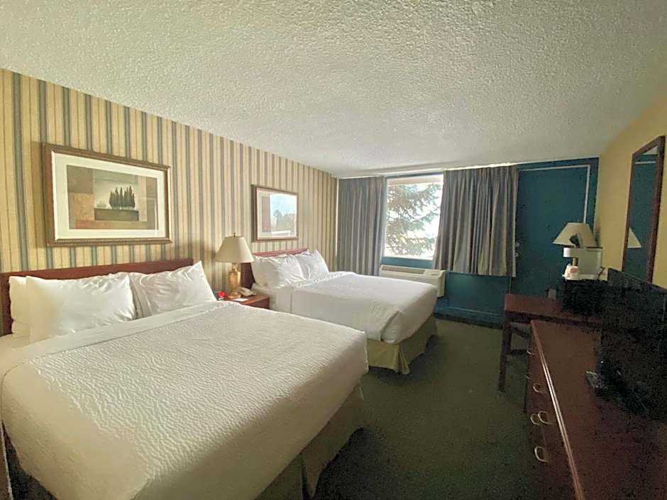 Ramada by Wyndham Whitecourt