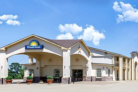 Days Inn by Wyndham Centerville