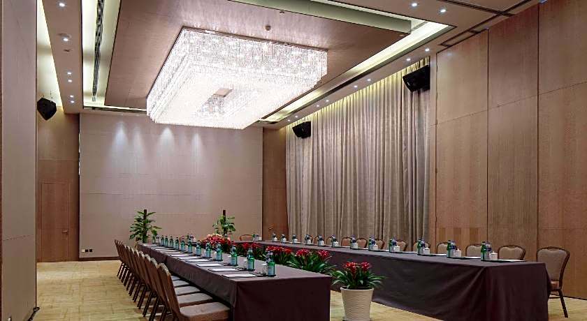 Pullman Anshan Time Square Hotel