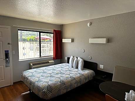 Motel 6 San Diego - Hotel Circle