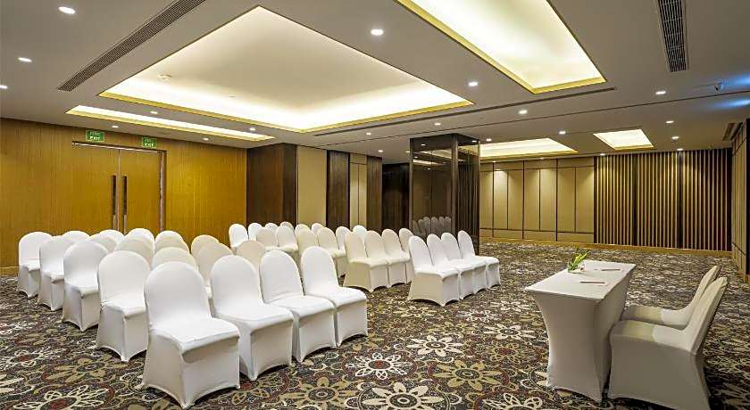 Radisson Gurugram Udyog Vihar