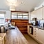 Woodside Coastal Retreat