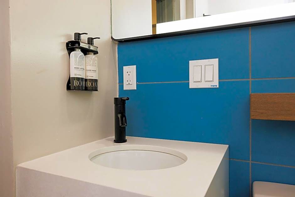 Inn Marin and Suites, an Ascend Collection Hotel