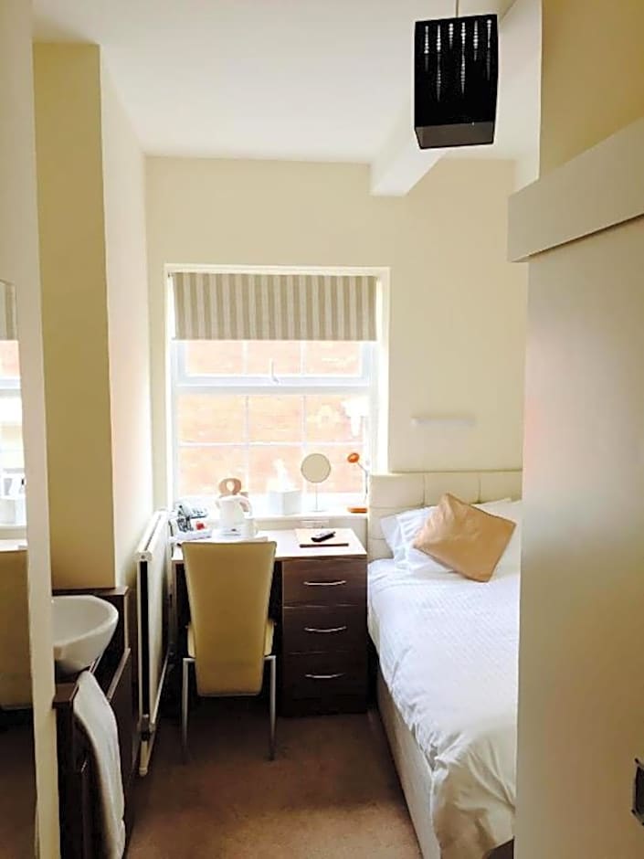 Pine Lodge Hotel & Restaurant Mansfield