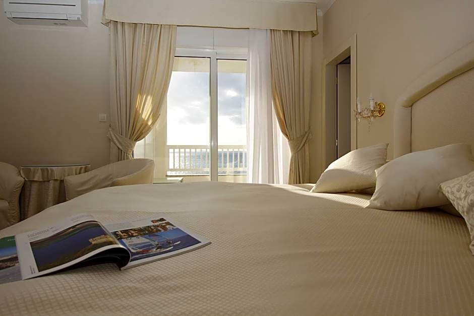 Villa Triana-Adults Only