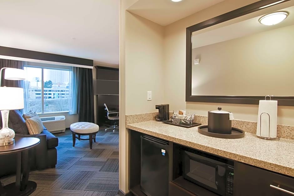 Hampton Inn By Hilton & Suites Bellevue Downtown-Seattle