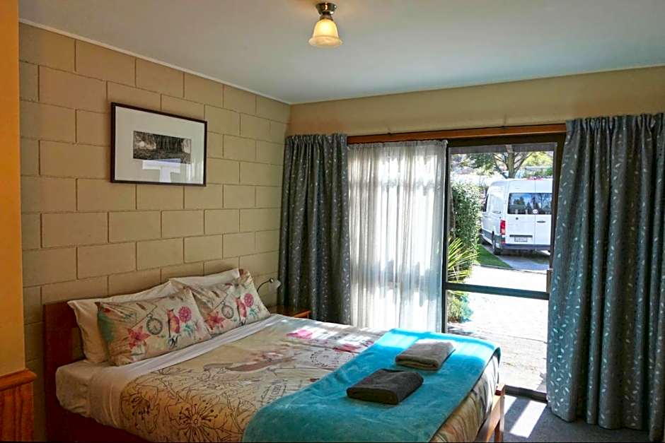Queenstown Holiday Park Creeksyde