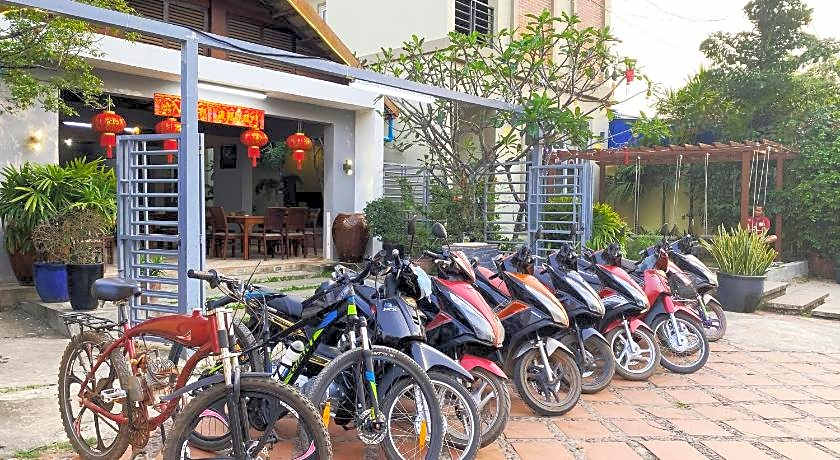 Neakru Guesthouse and Restaurant