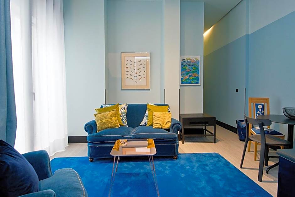 Amor de Dios 17 Boutique Apartments