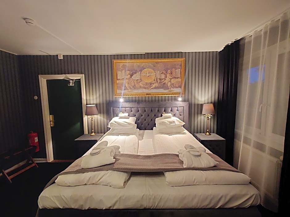 Palace Hotell
