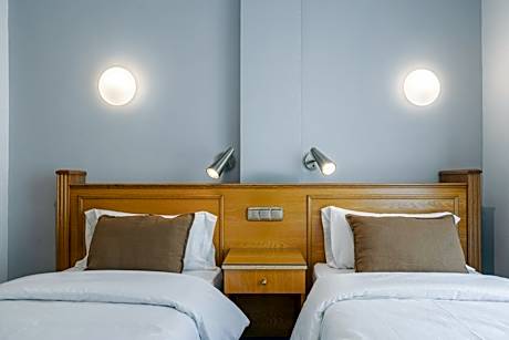 Standard Double or Twin Room (2 Adults)