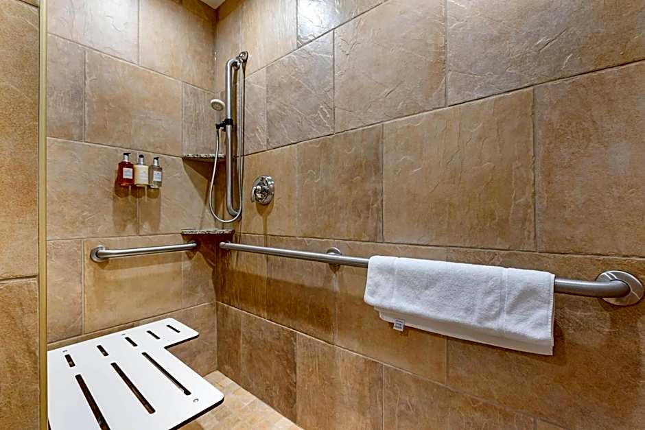 Lift Bridge Lodge, an Ascend Collection Hotel