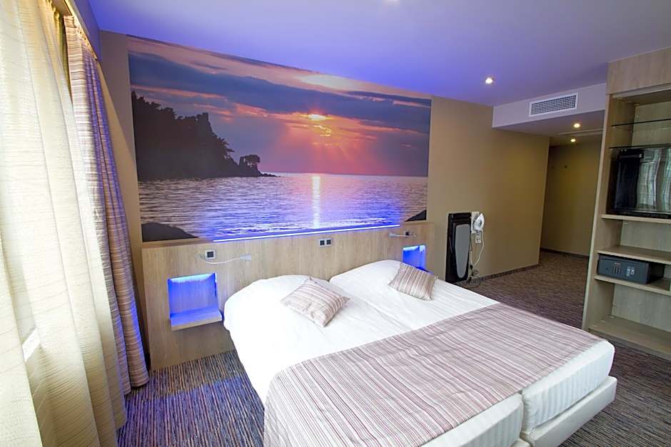 Foto 1 daripada 4 — Ecology Room
