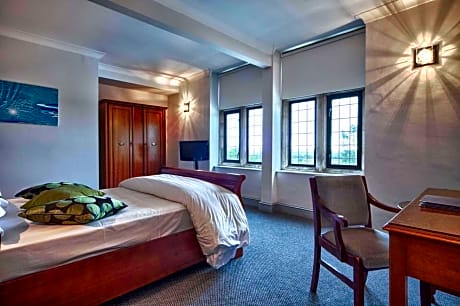 1 Double Bed, Non-Smoking, Garden Room